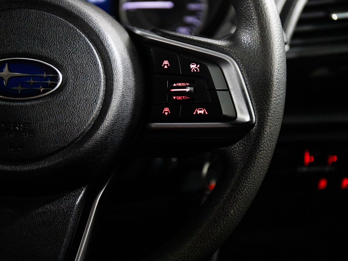 Subaru Impreza 2019 - фото автомобиля