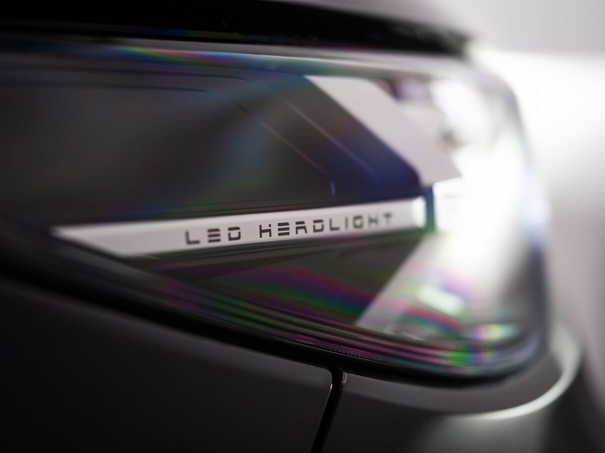 FAW Bestune T99 2021 - фото автомобиля