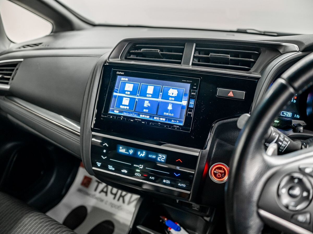 Honda Fit 2017 - фото автомобиля