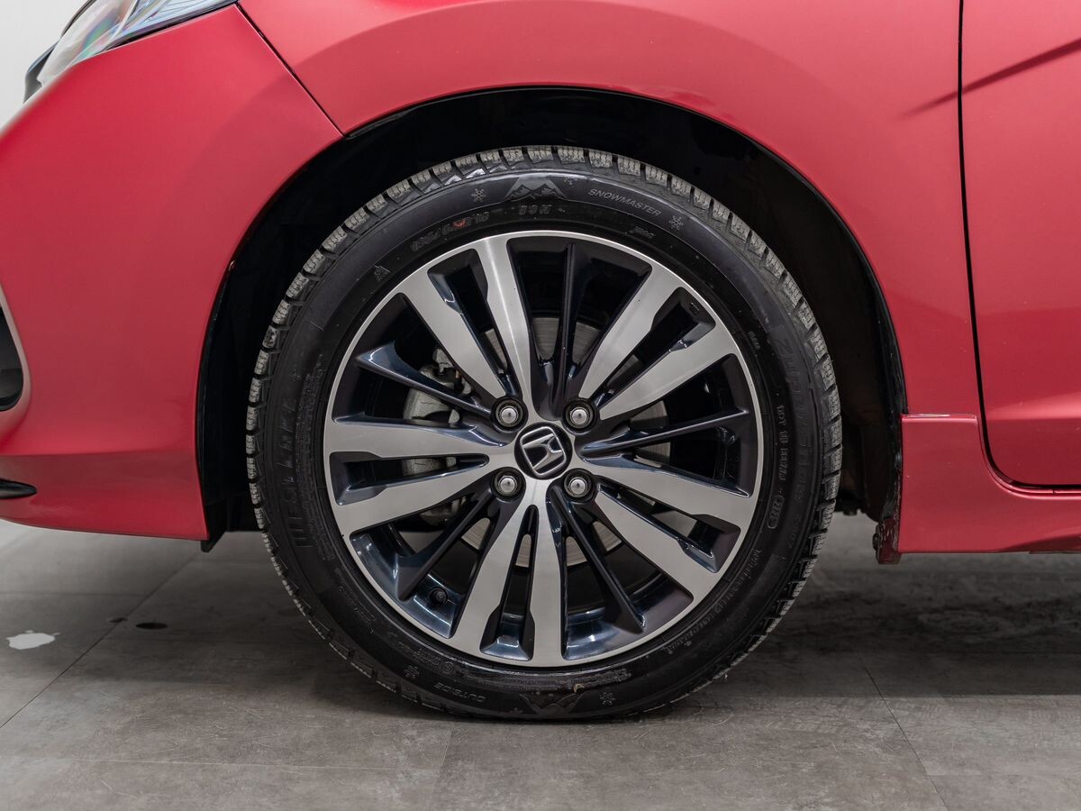 Honda Fit 2017 - фото автомобиля