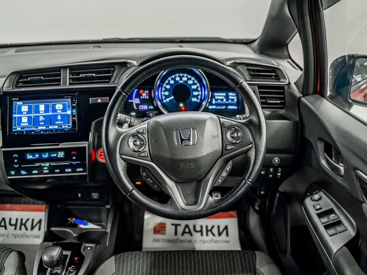 Honda Fit 2017 - фото автомобиля