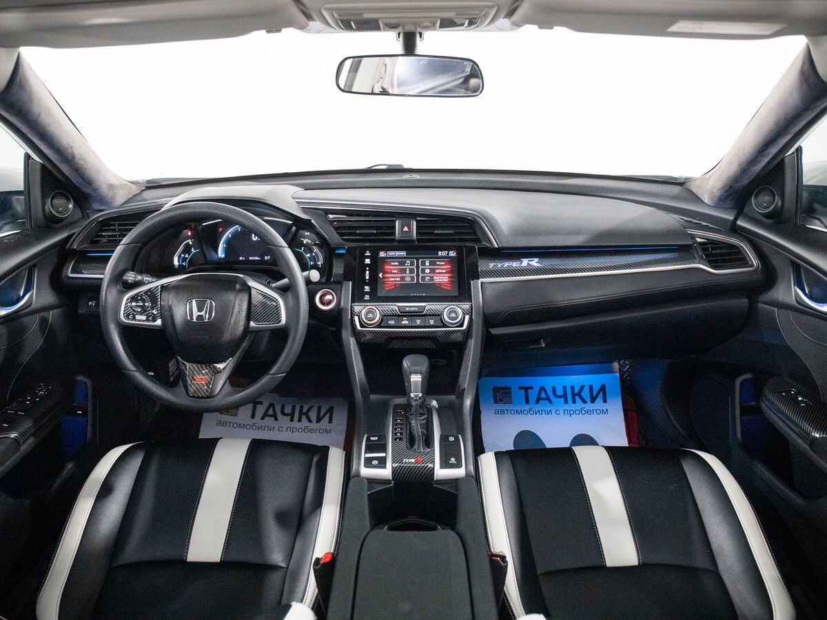 Honda Civic 2020 - фото автомобиля