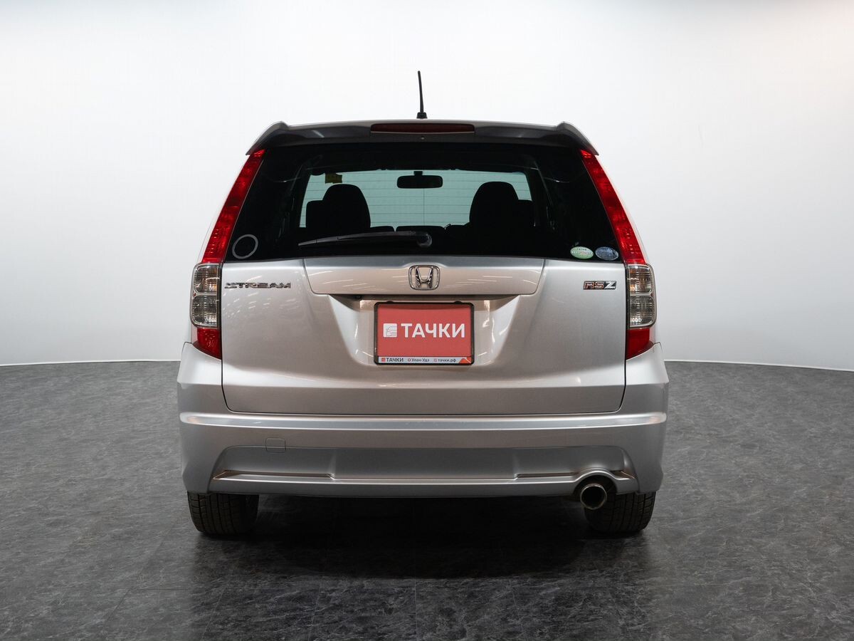 Honda Stream 2008 - фото автомобиля