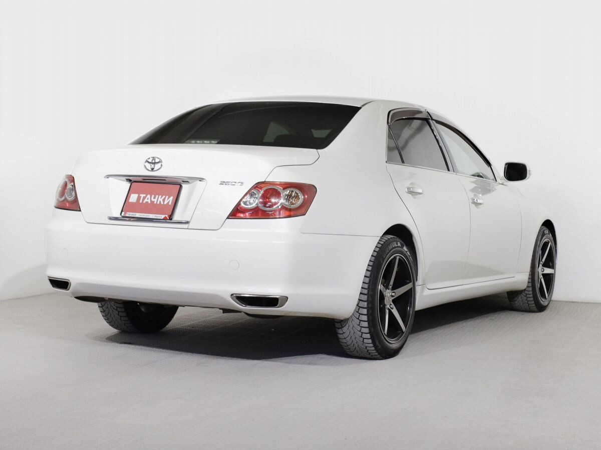 Toyota Mark X 2009 - фото автомобиля