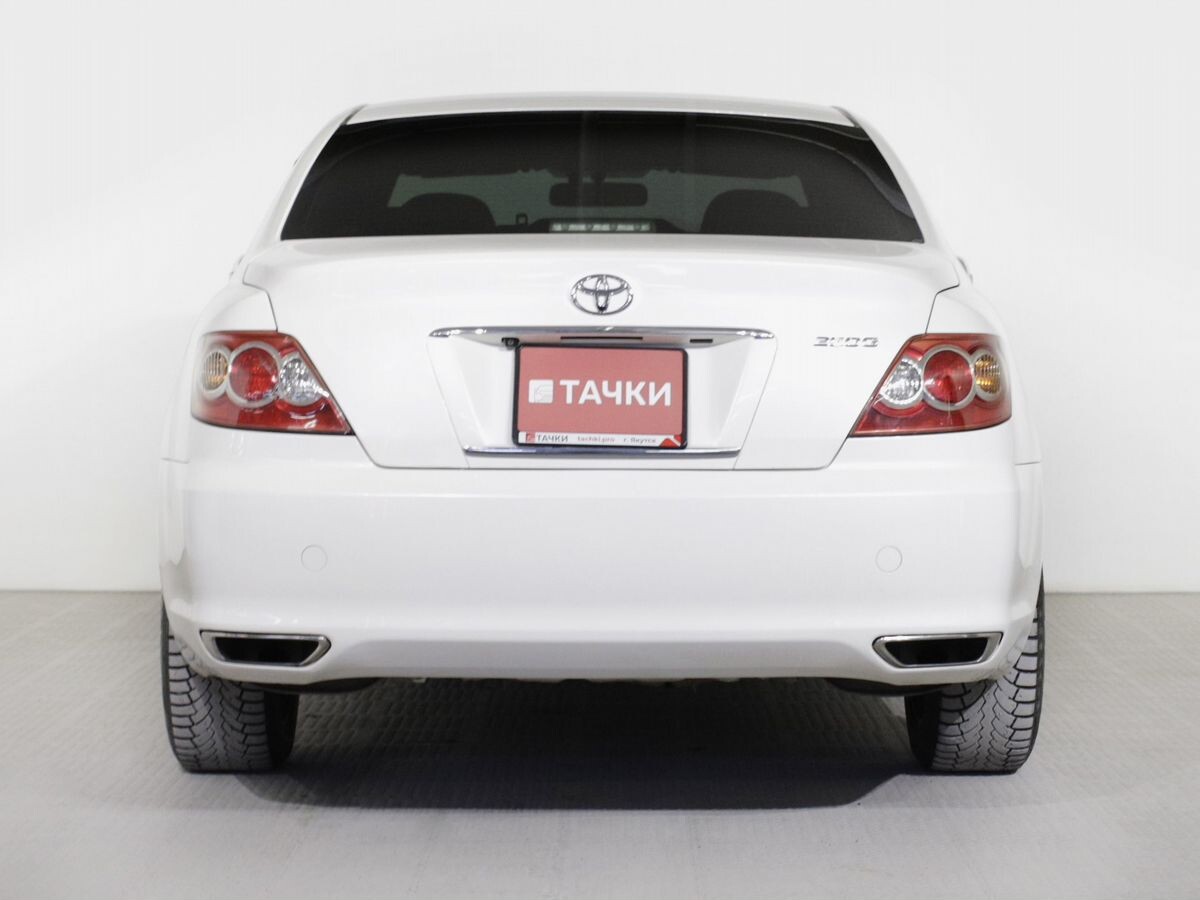 Toyota Mark X 2009 - фото автомобиля