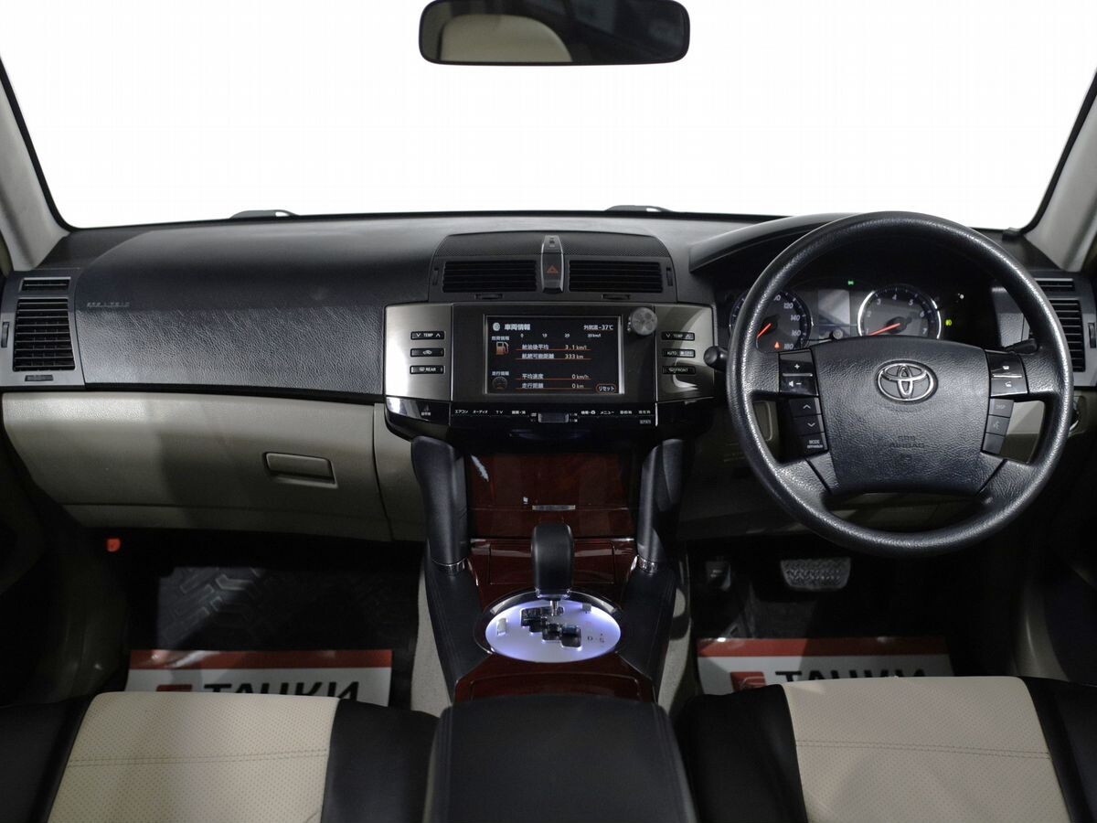 Toyota Mark X 2009 - фото автомобиля