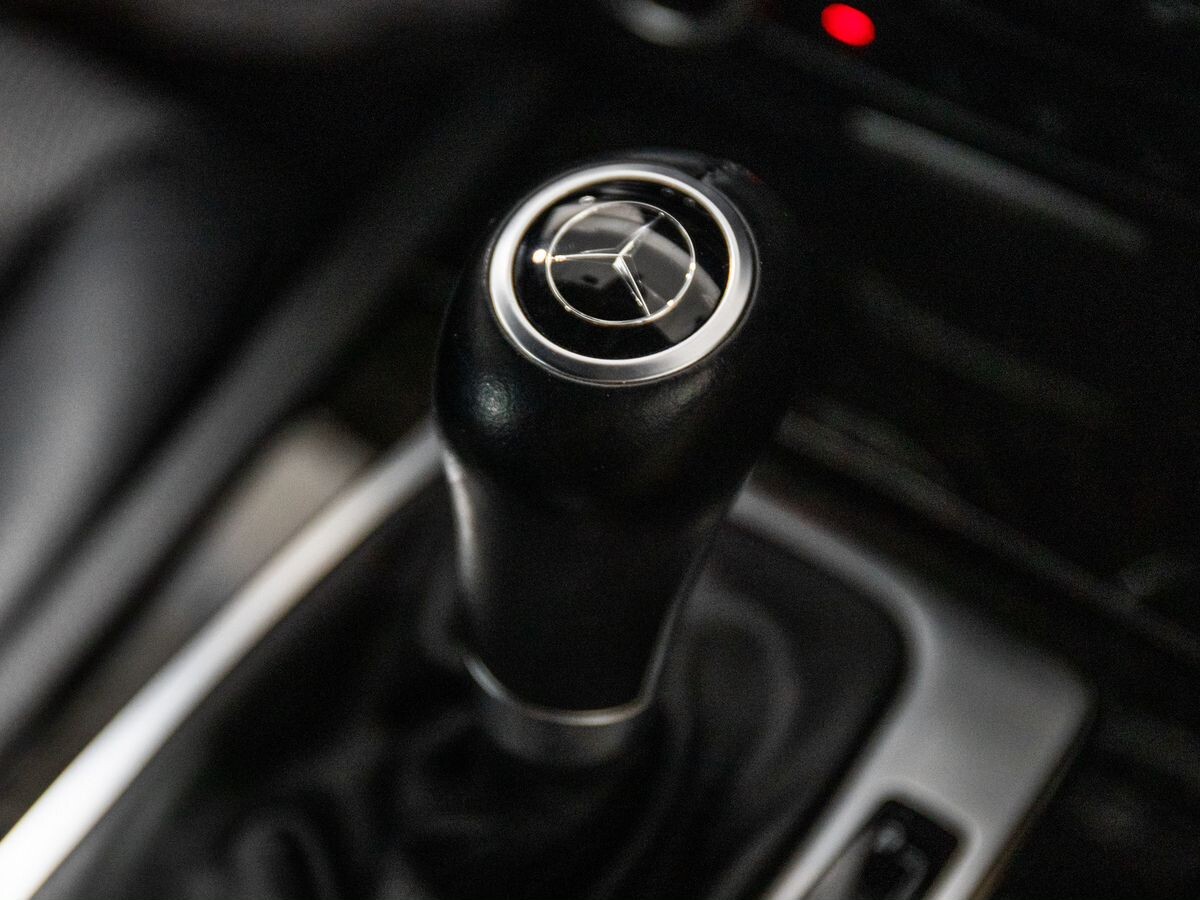 Mercedes-Benz C-Класс 2011 - фото автомобиля