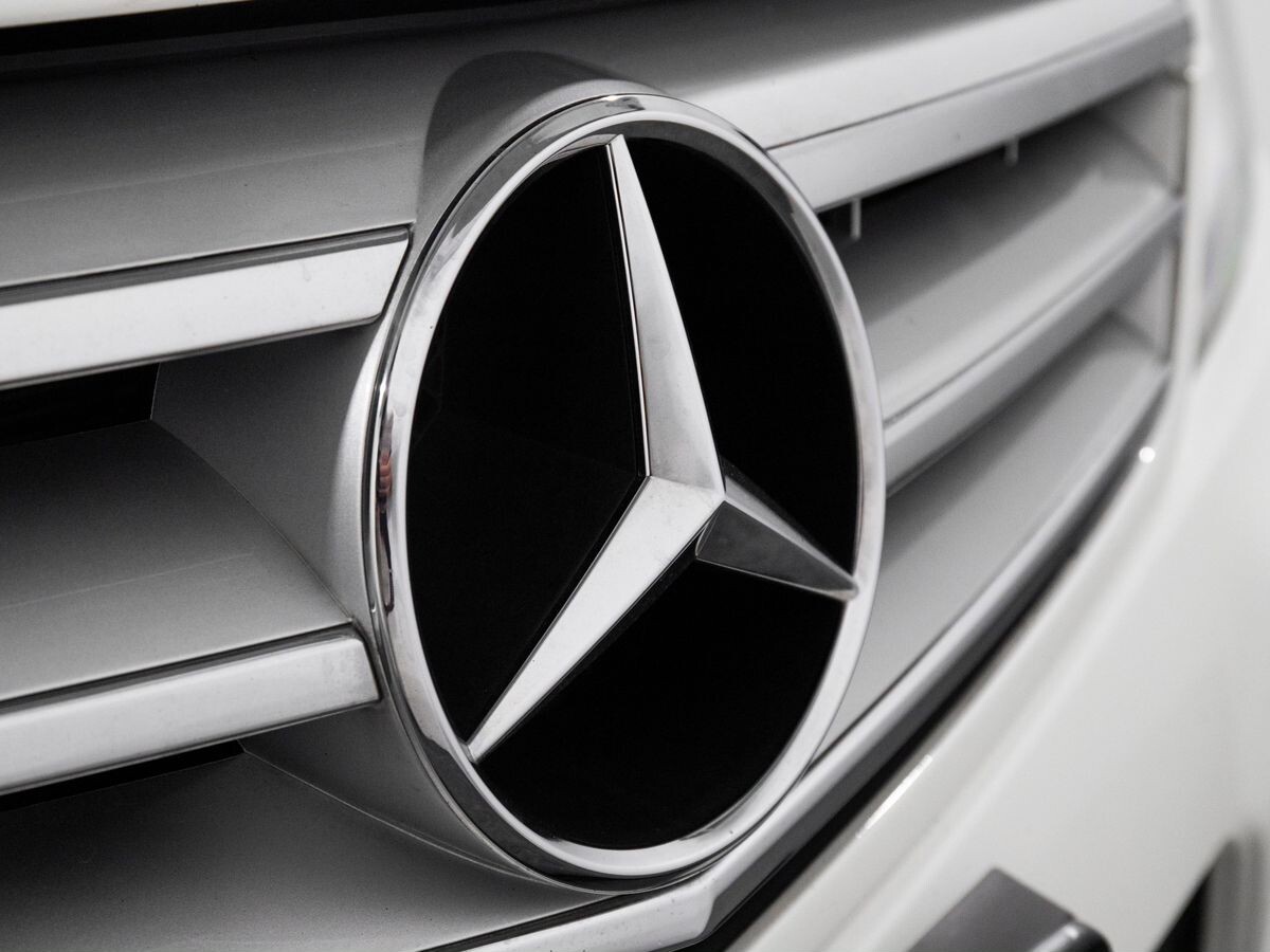 Mercedes-Benz C-Класс 2011 - фото автомобиля