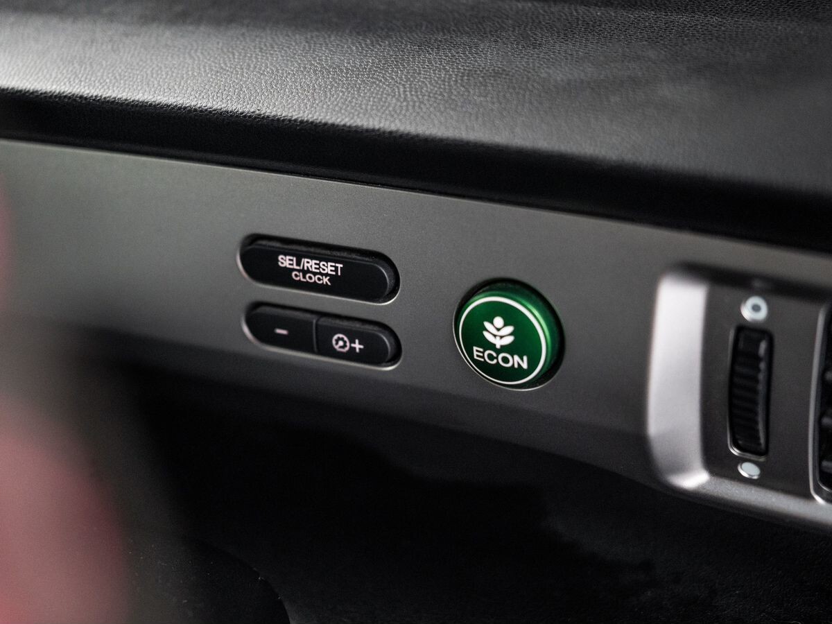 Honda Freed 2014 - фото автомобиля