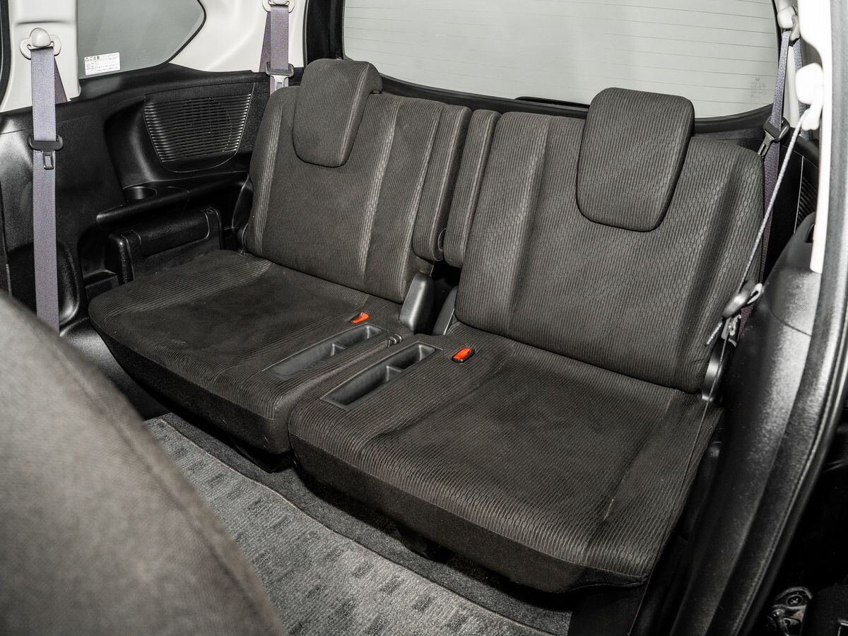 Honda Freed 2014 - фото автомобиля