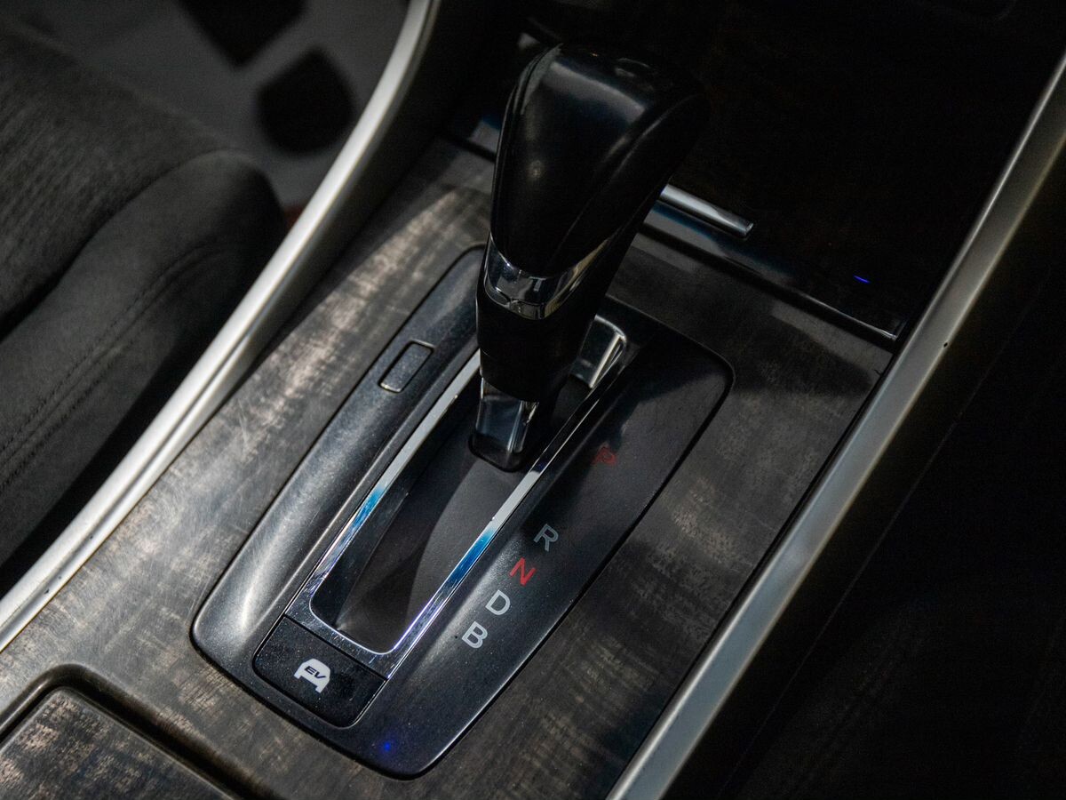 Honda Accord 2015 - фото автомобиля