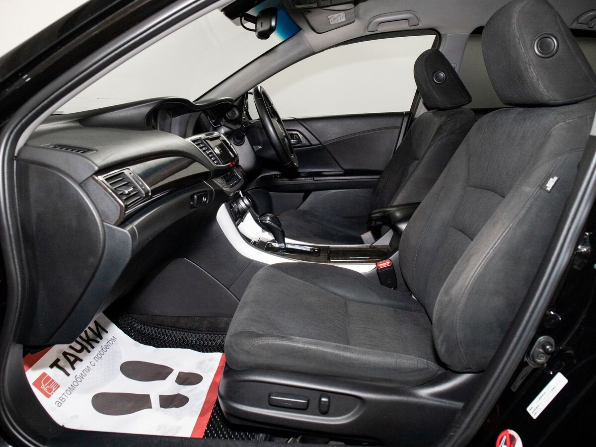 Honda Accord 2015 - фото автомобиля
