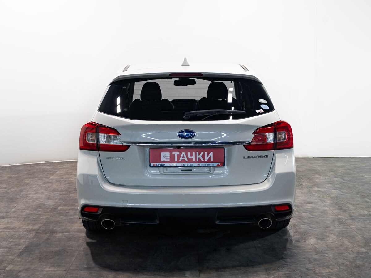 Subaru Levorg 2015 - фото автомобиля