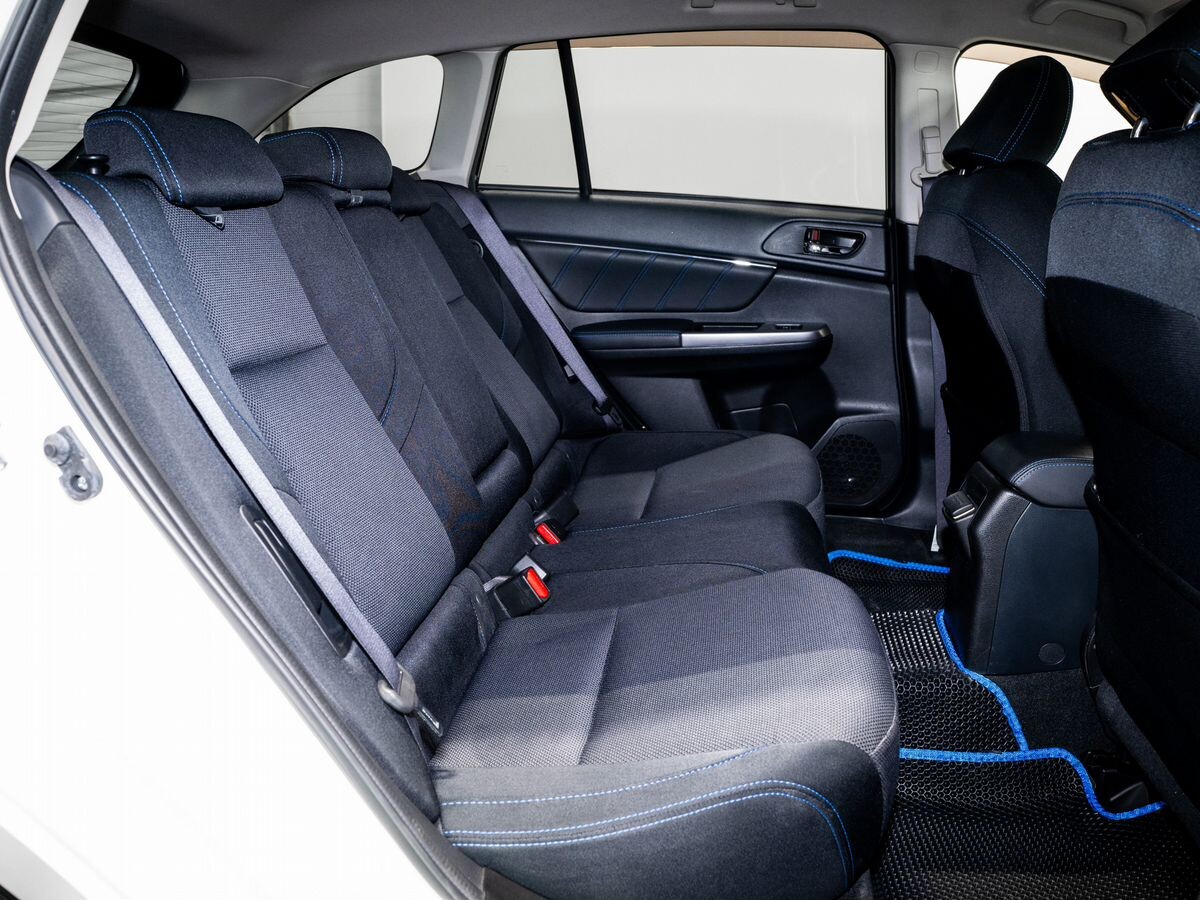 Subaru Levorg 2015 - фото автомобиля