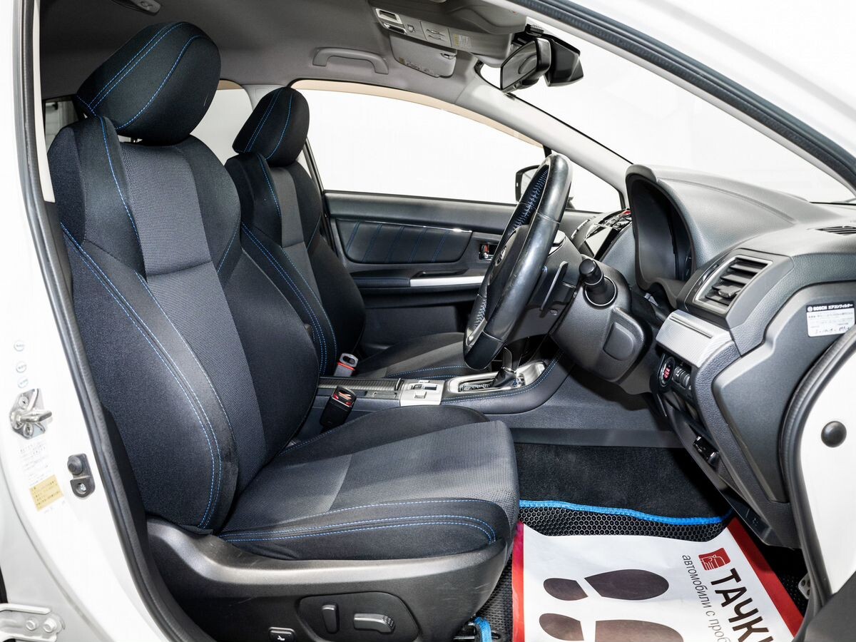 Subaru Levorg 2015 - фото автомобиля