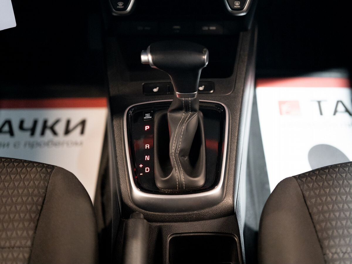 Kia Rio 2021 - фото автомобиля