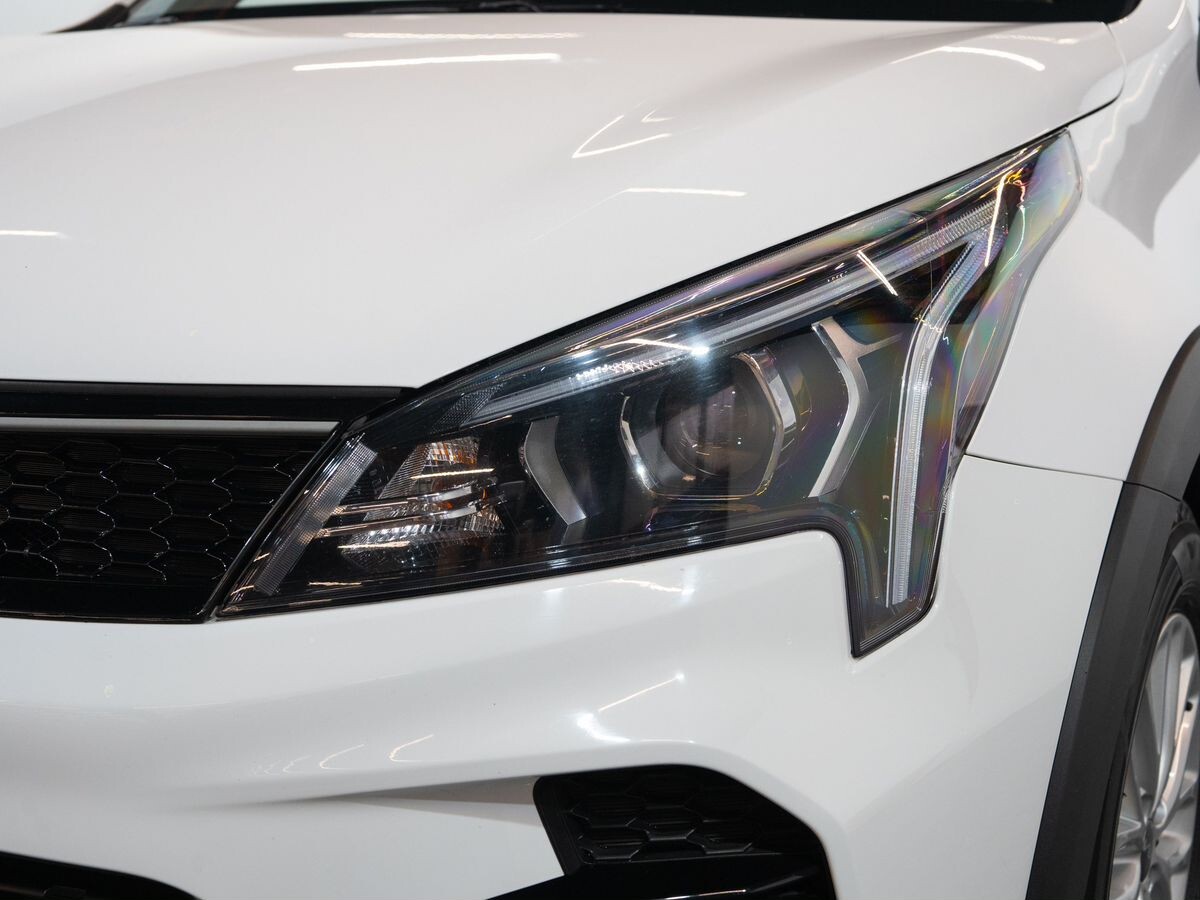 Kia Rio 2021 - фото автомобиля