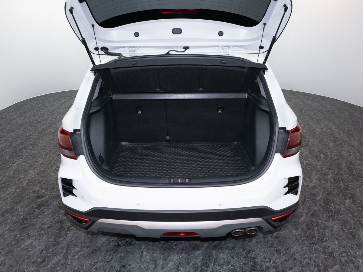 Kia Rio 2021 - фото автомобиля