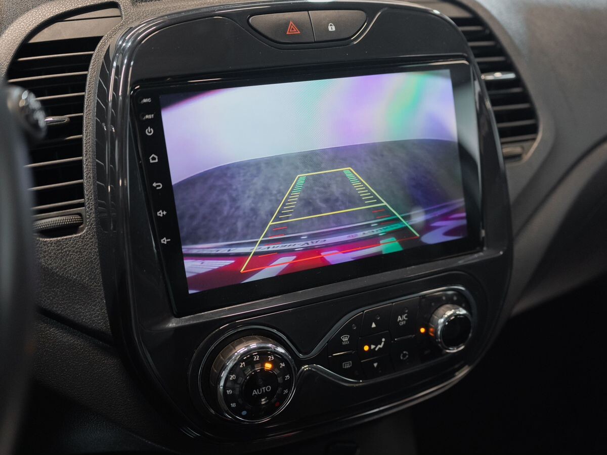 Renault Kaptur 2017 - фото автомобиля