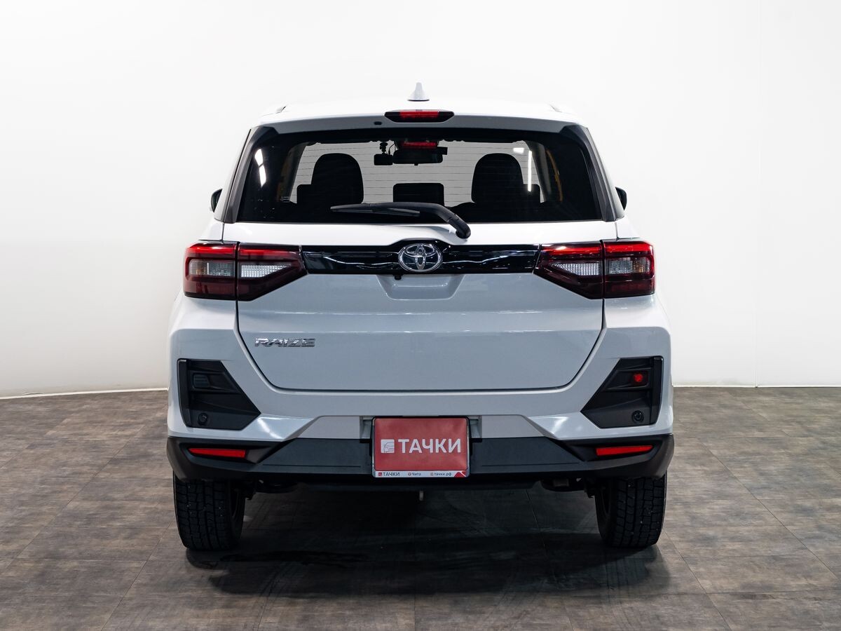 Toyota Raize 2021 - фото автомобиля