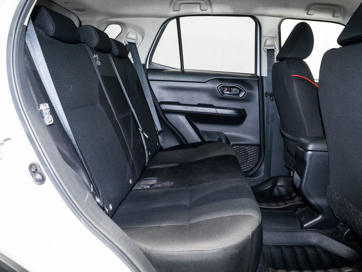 Toyota Raize 2021 - фото автомобиля