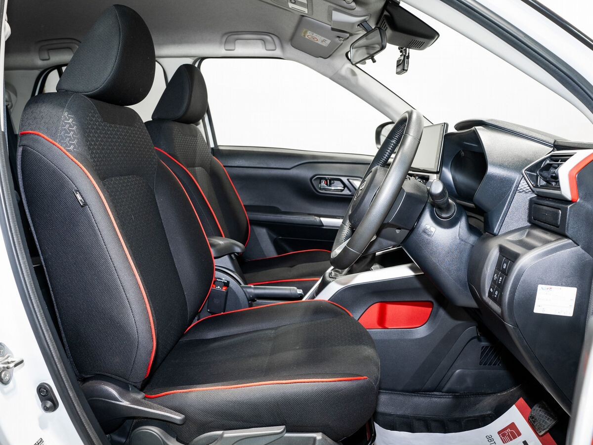 Toyota Raize 2021 - фото автомобиля