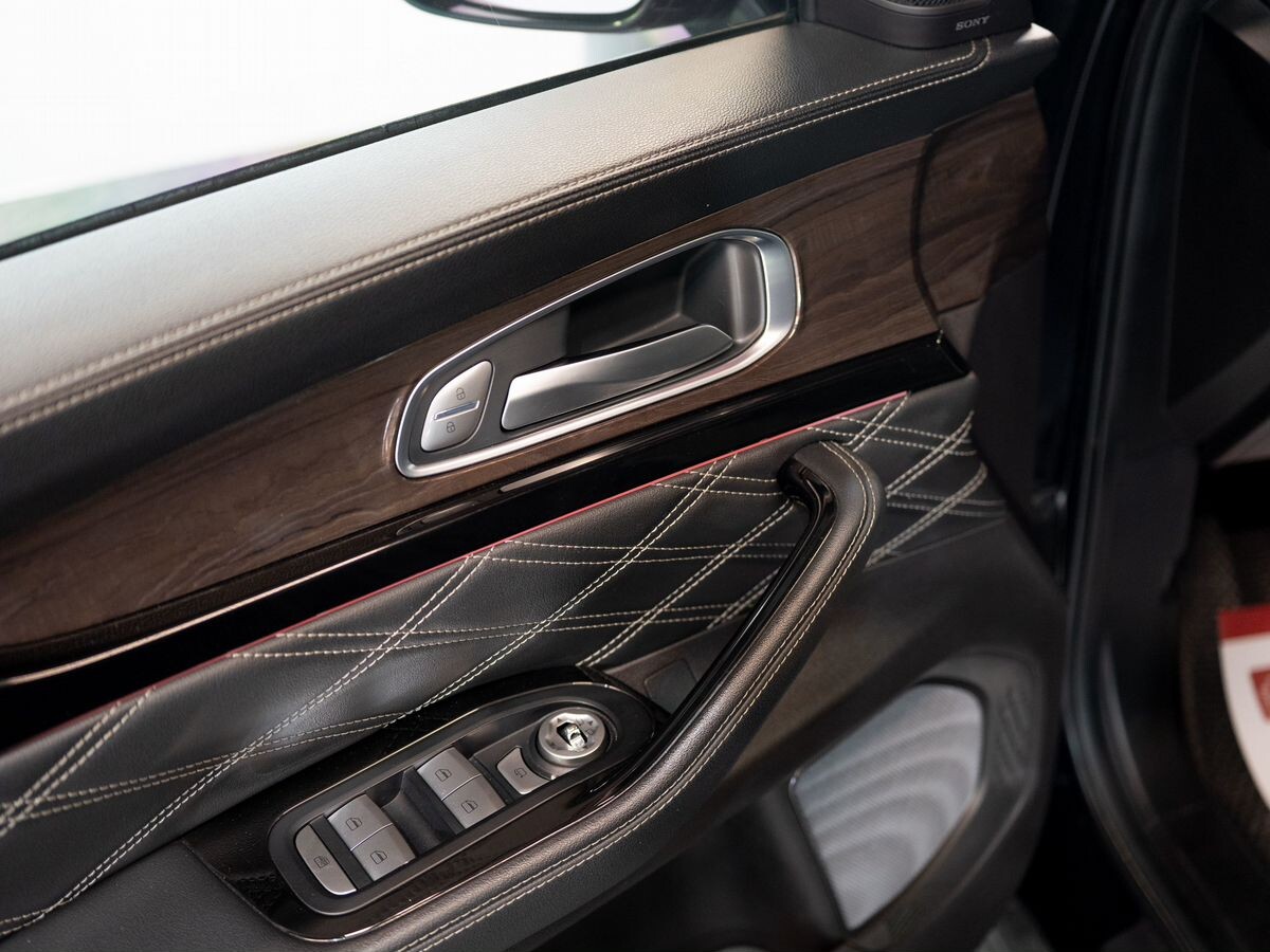 Exeed VX 2021 - фото автомобиля