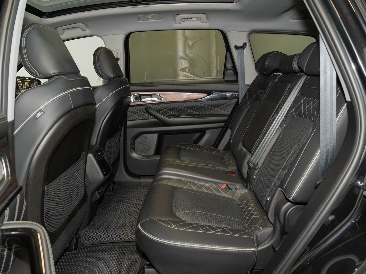 Exeed VX 2021 - фото автомобиля