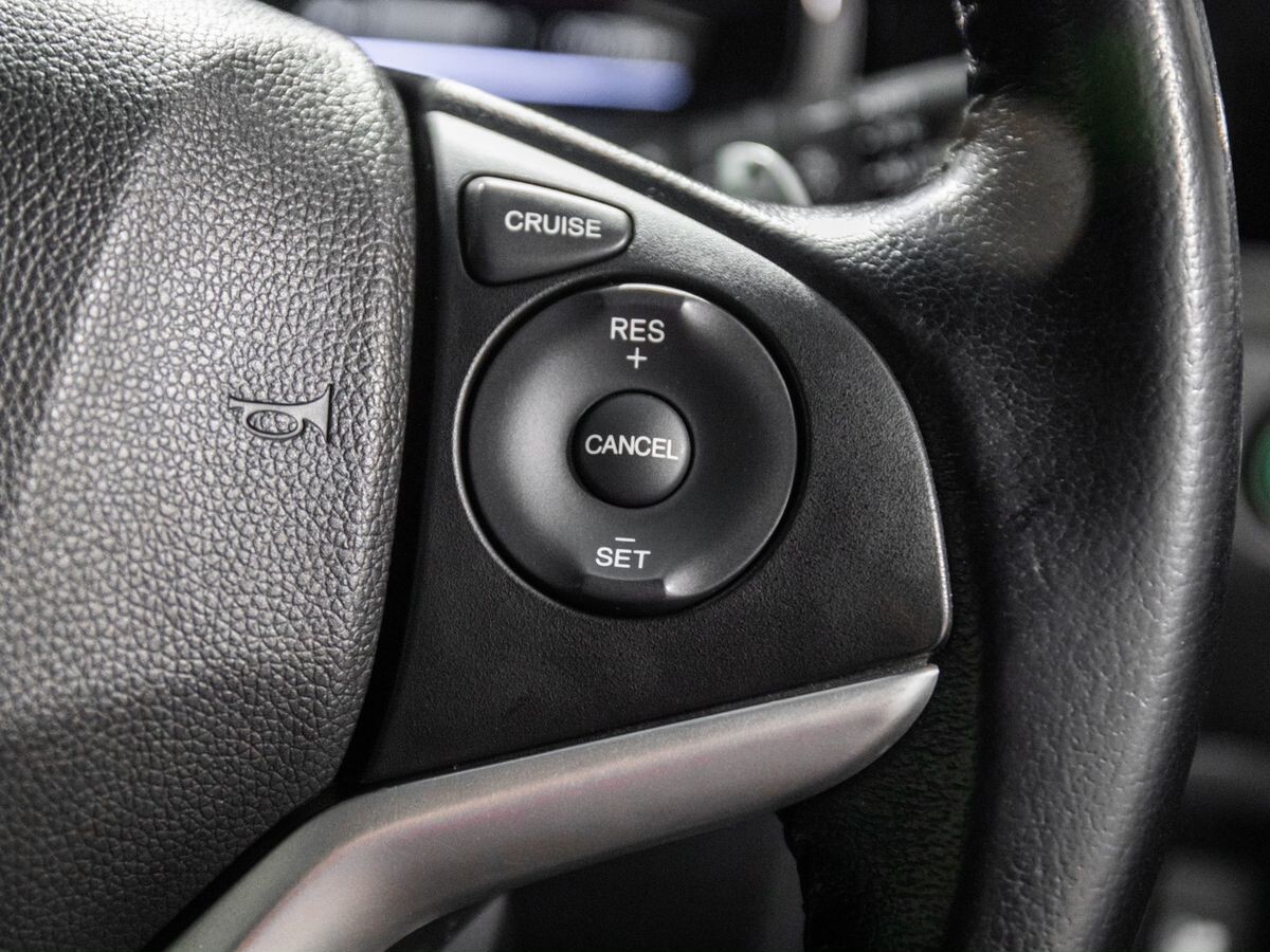 Honda Shuttle 2015 - фото автомобиля