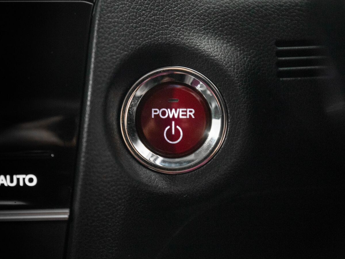 Honda Shuttle 2015 - фото автомобиля