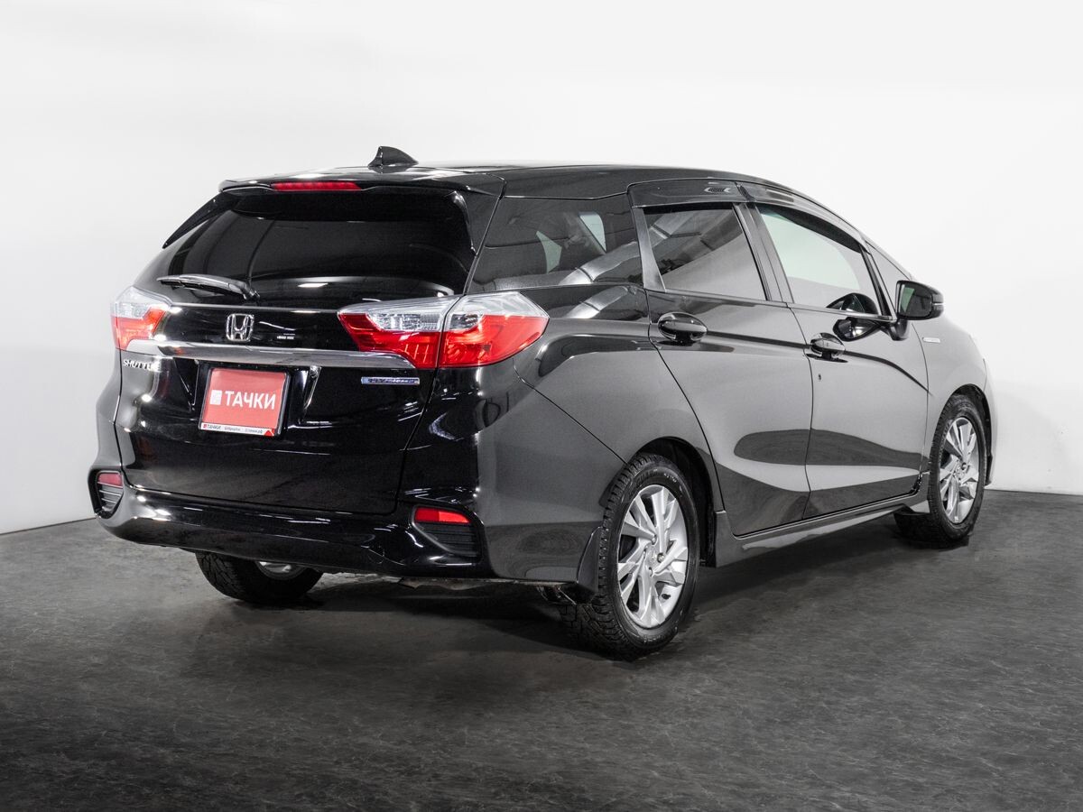 Honda Shuttle 2015 - фото автомобиля