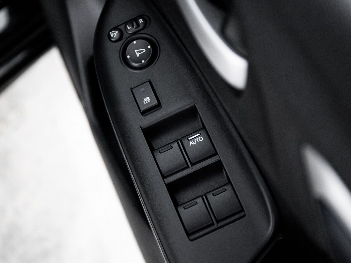 Honda Shuttle 2015 - фото автомобиля