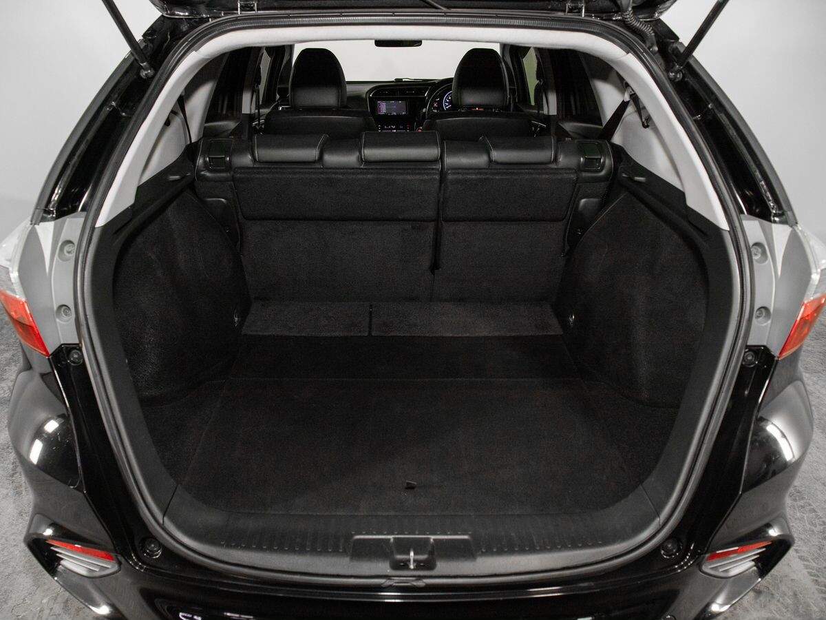 Honda Shuttle 2015 - фото автомобиля