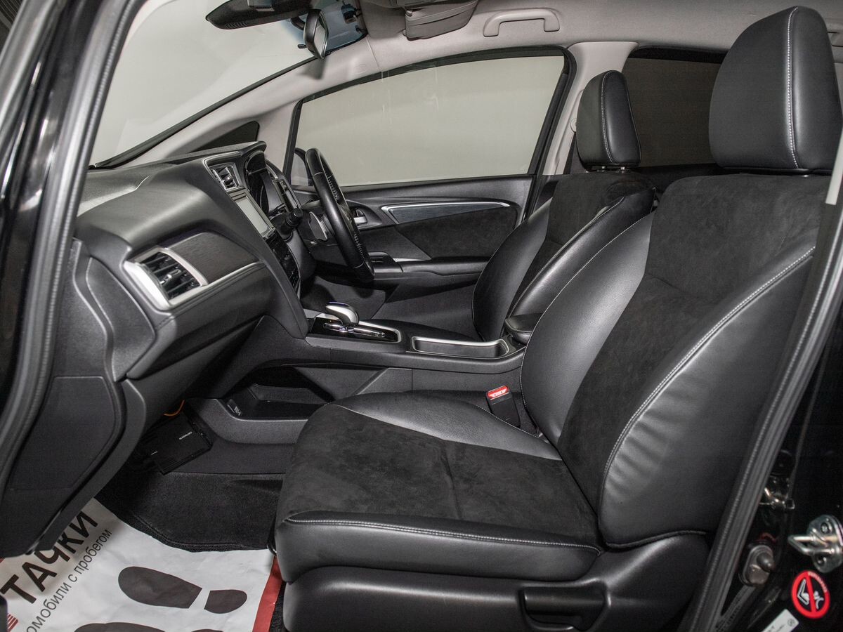 Honda Shuttle 2015 - фото автомобиля