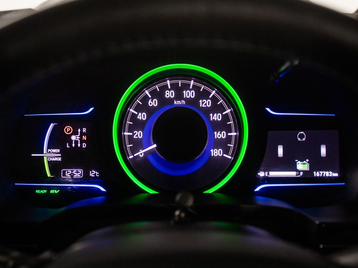 Honda Shuttle 2015 - фото автомобиля