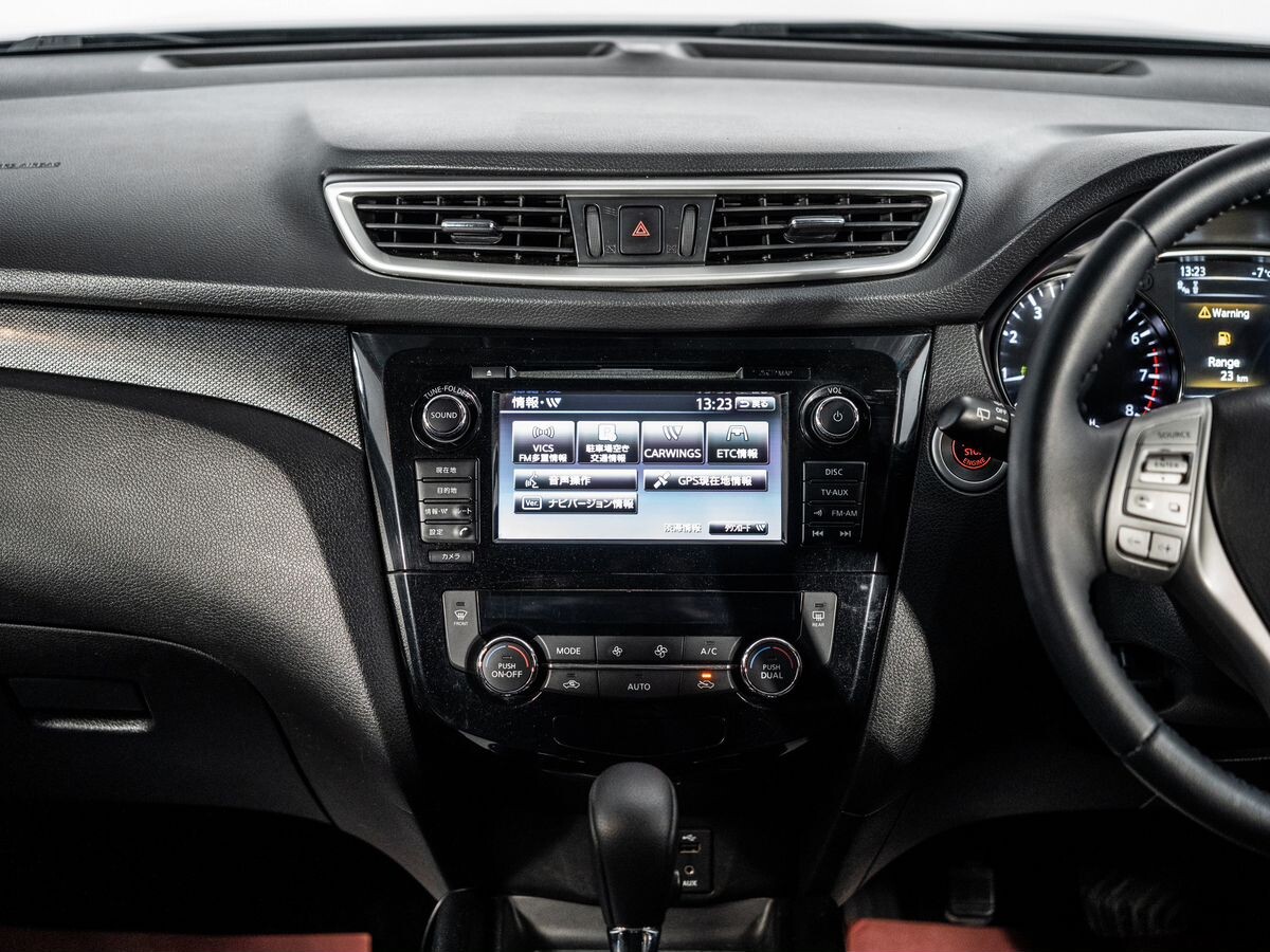 Nissan X-Trail 2014 - фото автомобиля