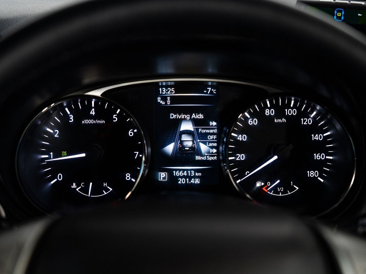 Nissan X-Trail 2014 - фото автомобиля