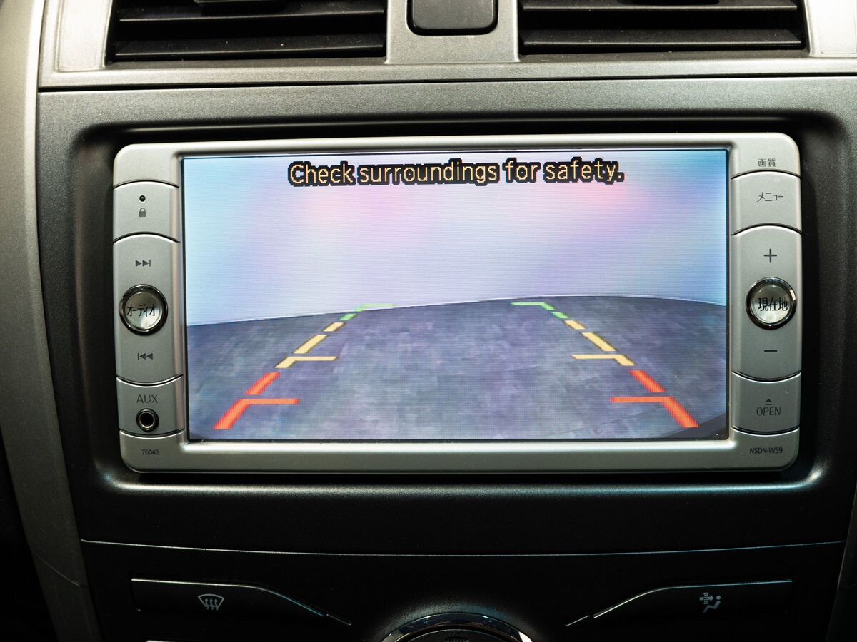 Toyota Corolla 2010 - фото автомобиля