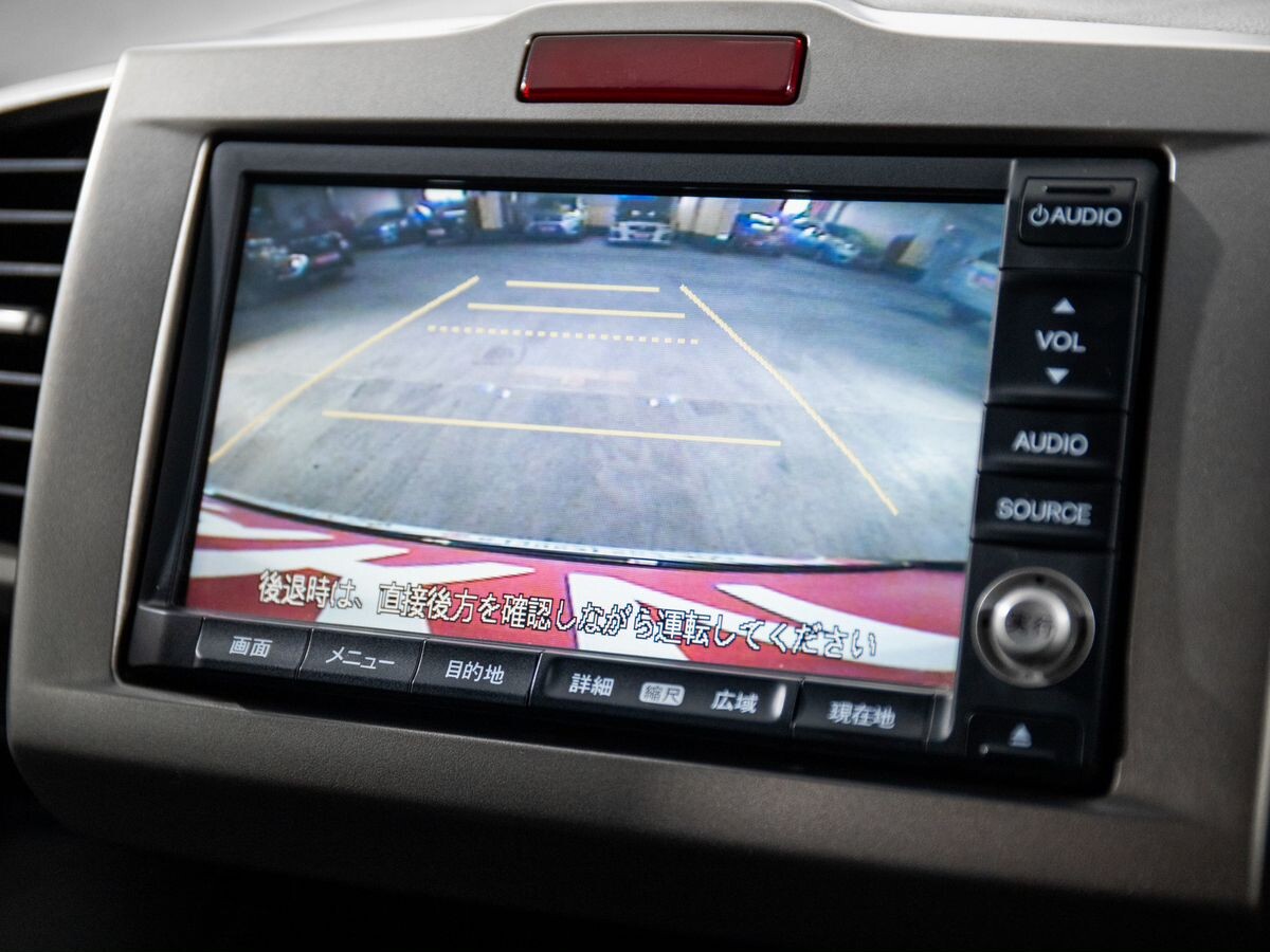 Honda Freed 2010 - фото автомобиля