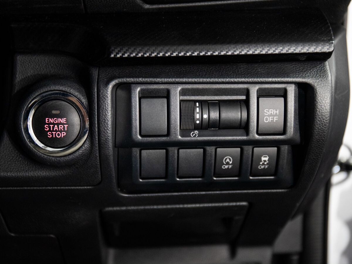 Subaru XV 2019 - фото автомобиля