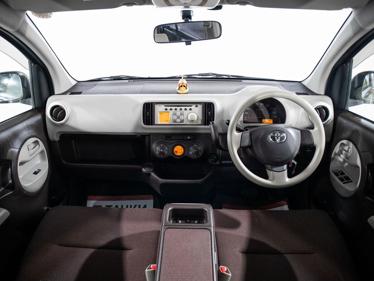 Toyota Passo 2010 - фото автомобиля