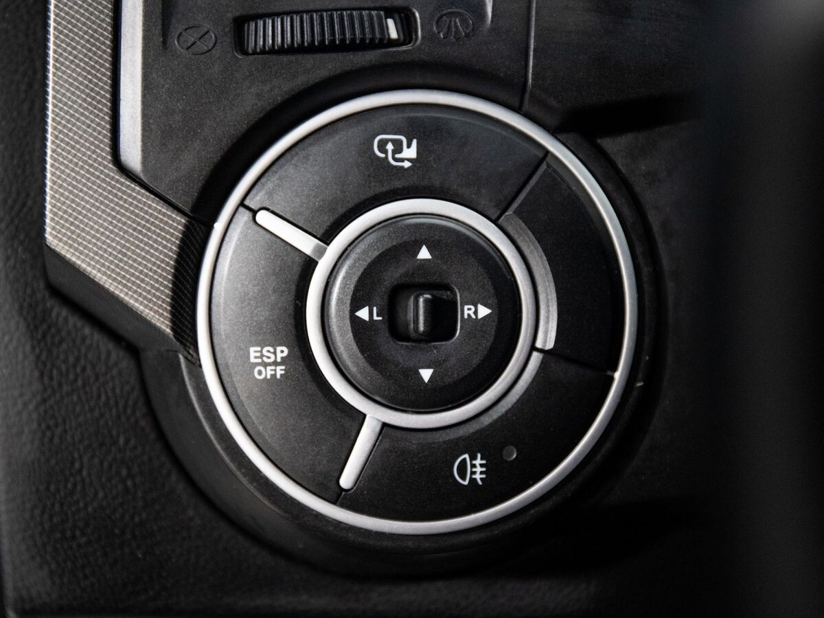 SsangYong Kyron 2009 - фото автомобиля