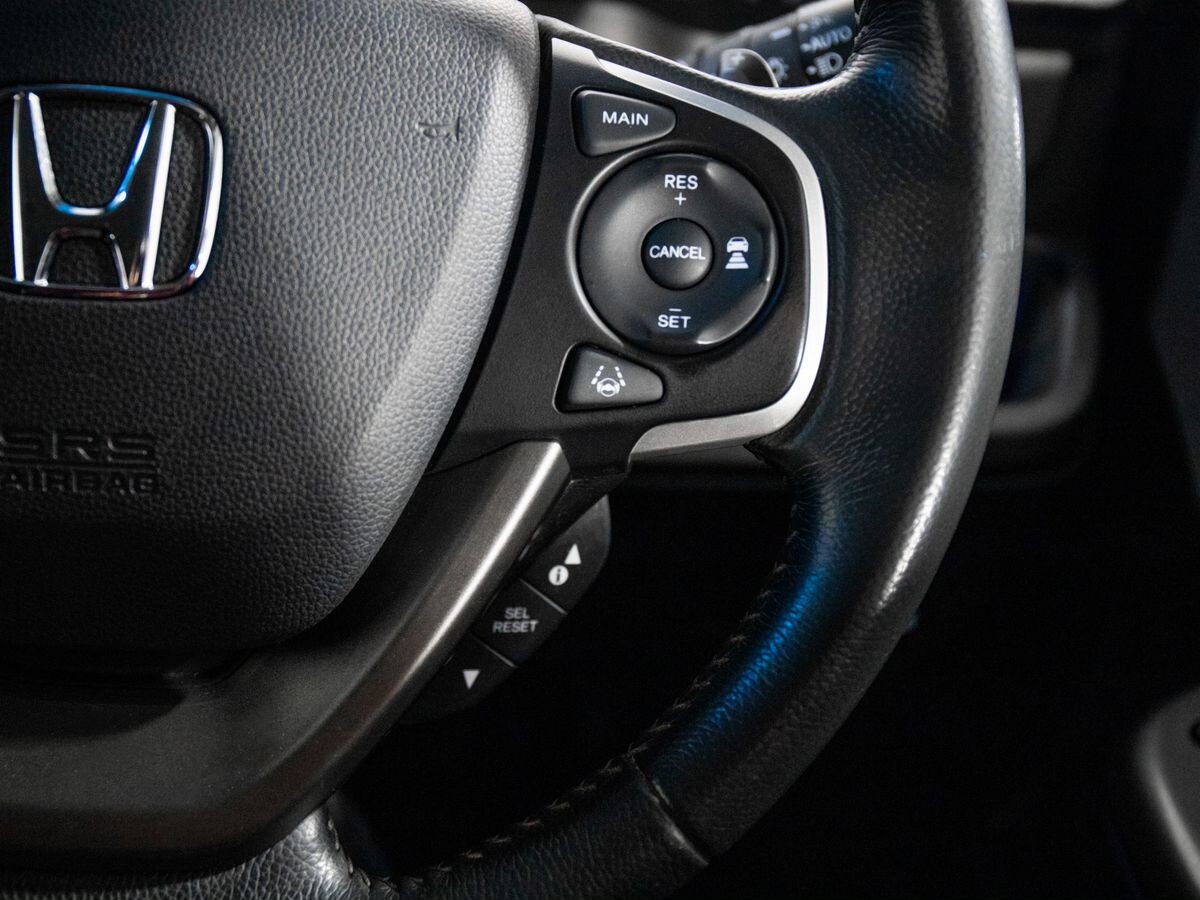 Honda Stepwgn 2017 - фото автомобиля