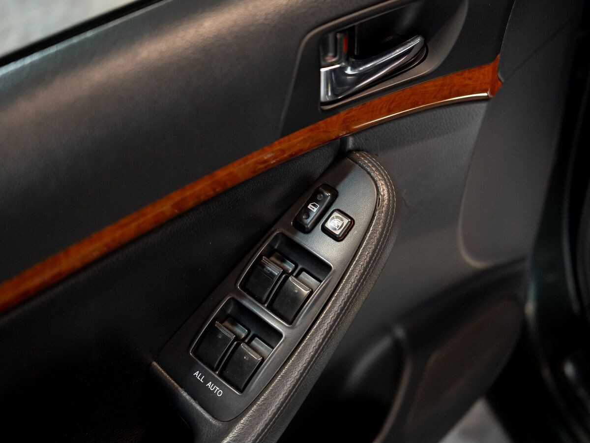 Toyota Avensis 2008 - фото автомобиля