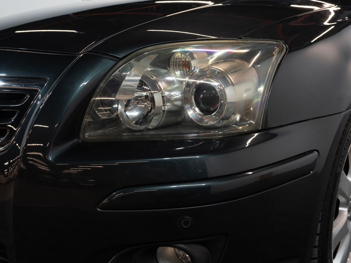 Toyota Avensis 2008 - фото автомобиля