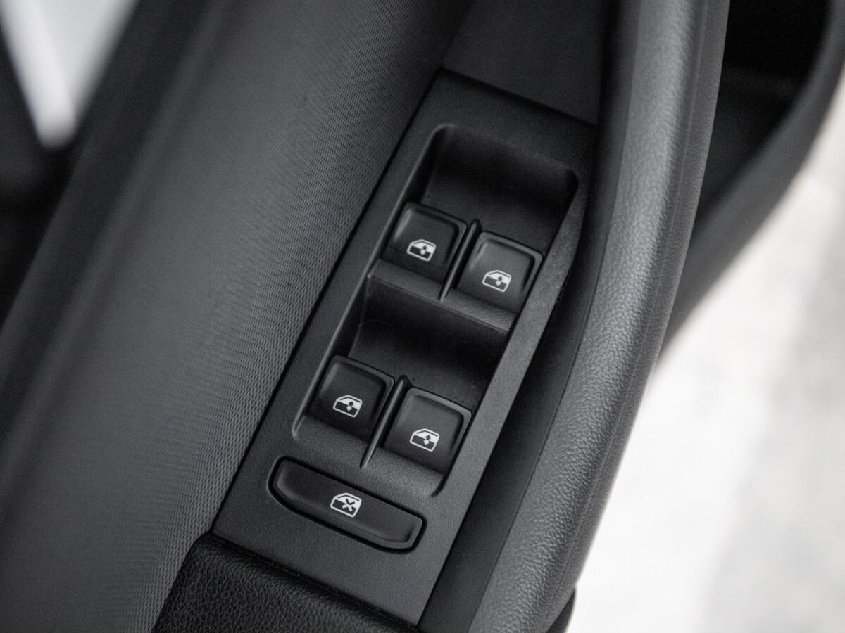 Volkswagen Polo 2020 - фото автомобиля