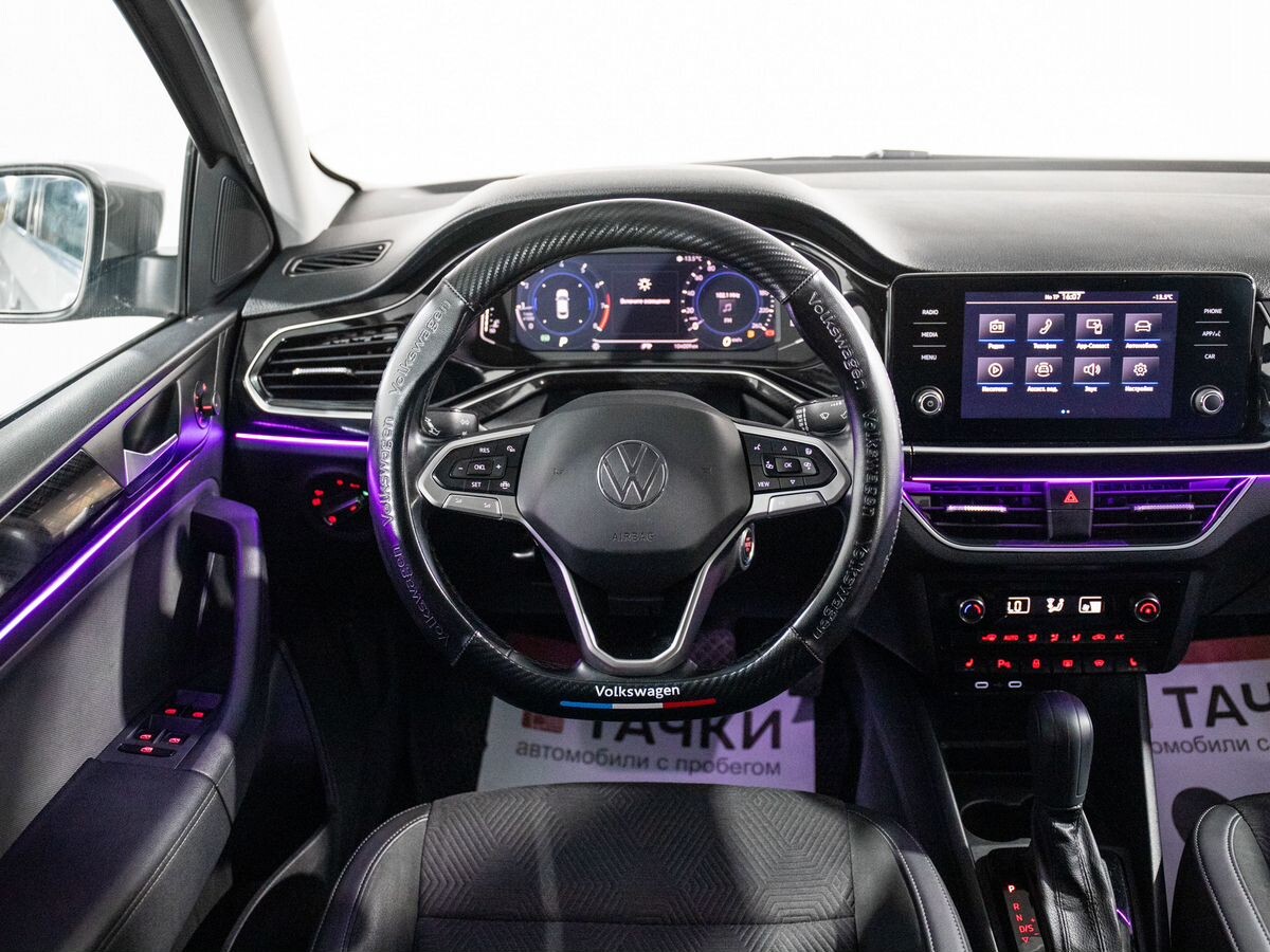 Volkswagen Polo 2020 - фото автомобиля