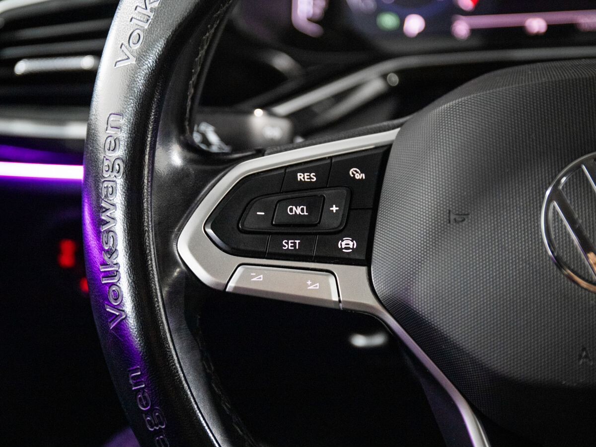 Volkswagen Polo 2020 - фото автомобиля