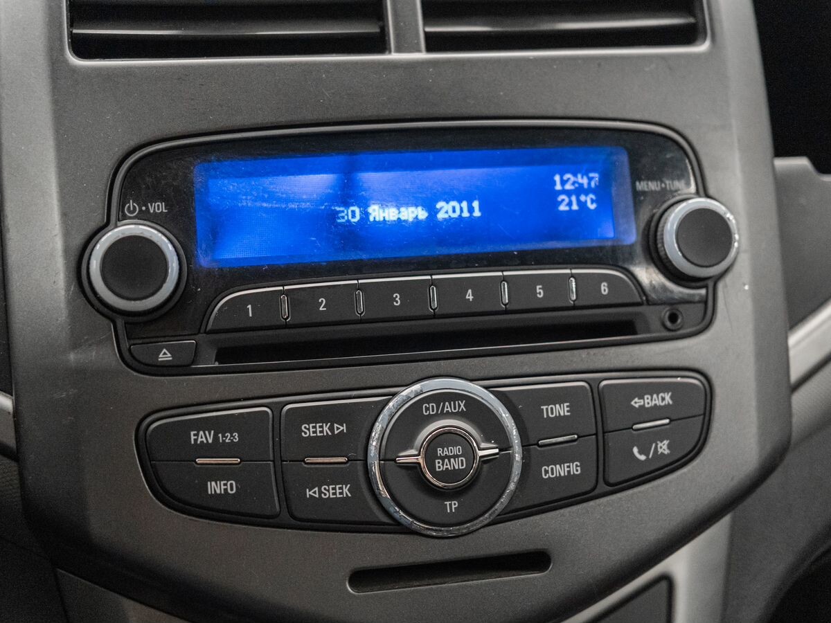 Chevrolet Aveo 2013 - фото автомобиля