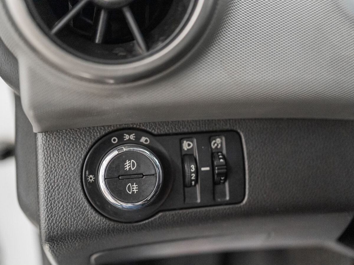 Chevrolet Aveo 2013 - фото автомобиля